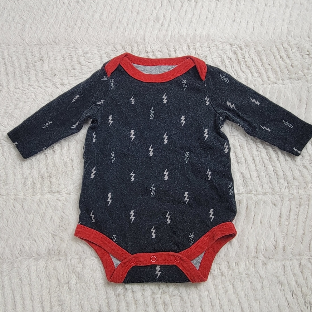 3/$12 Lightning 🌩 newborn long sleeve onesie